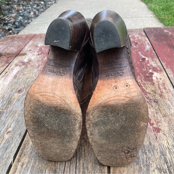 💙Siren by Mark Nason  Rose Embroidered Brown Leather Cowboy Boots - Picture 9 of 16